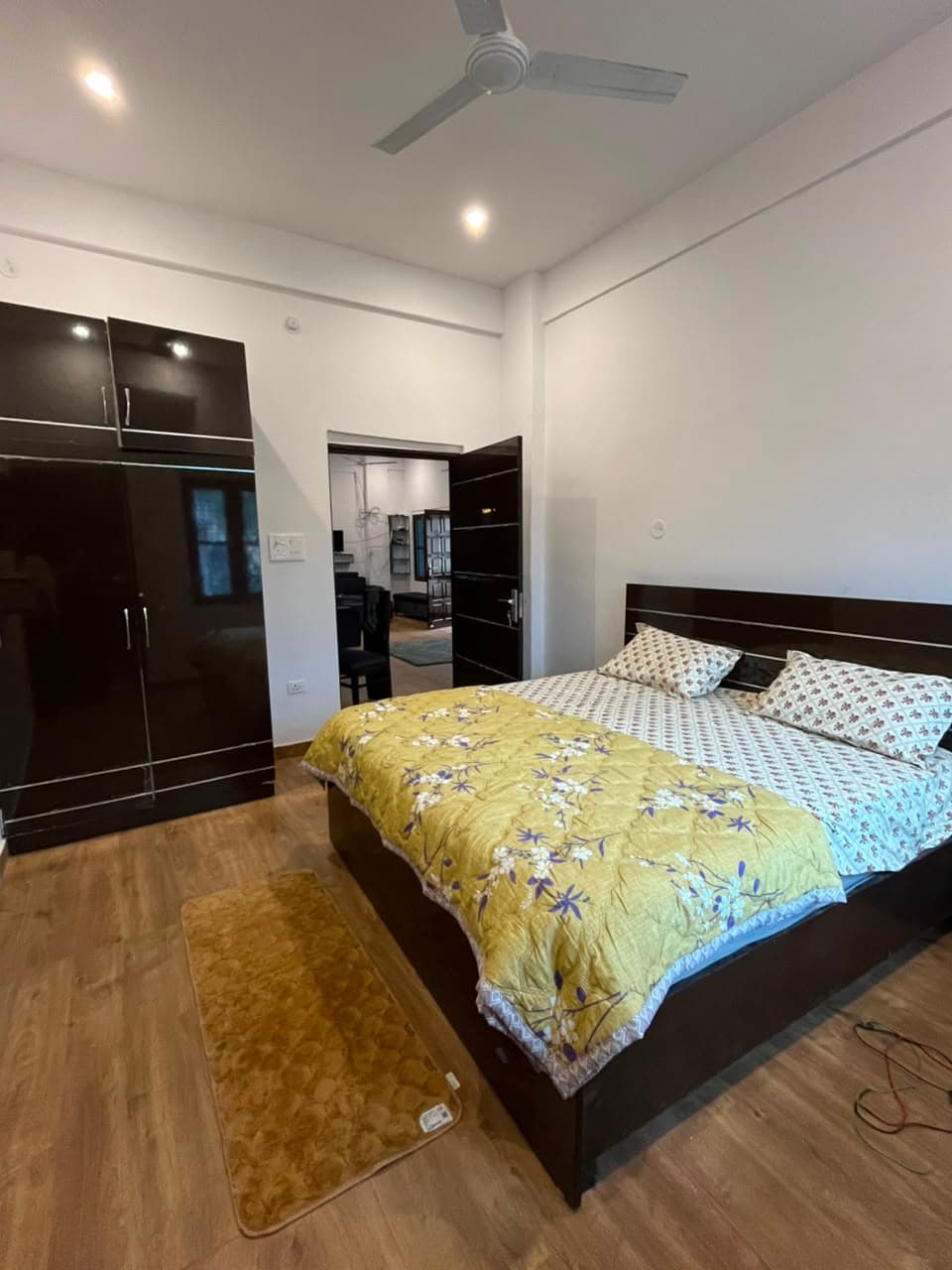 Deluxe Room 2 - Alternate View